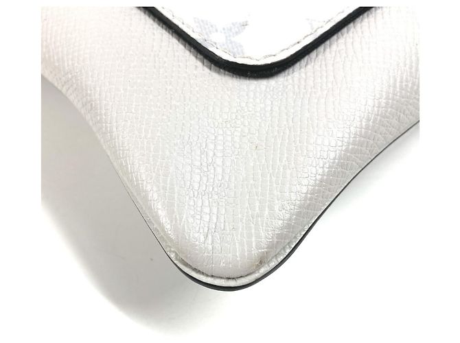 Borsa a tracolla Rama in Taiga Louis Vuitton Bianco - vista 6