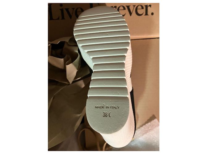 Stivaletti con zeppa Chanel nero bianco pelle 38 - vista 8