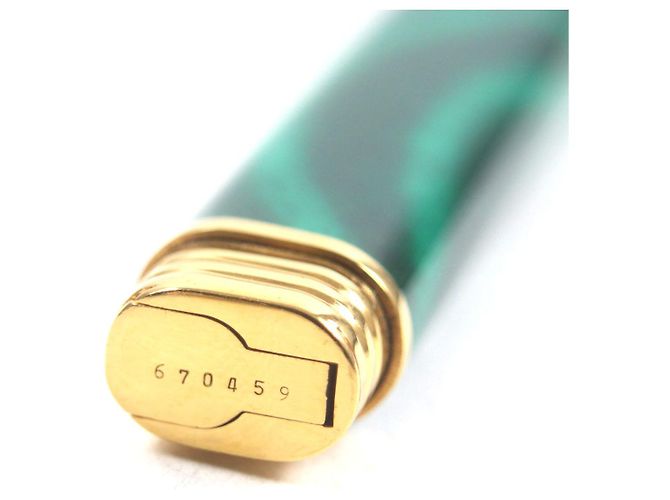 Cartier Trinity de Cartier Malachite Ballpoint Pen Golden Green - view 8