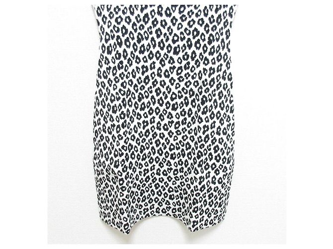 Strickkleid GLOSSED LEOPARD von Theory Schwarz Weiß - Ansicht 5