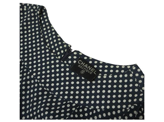 Timeless Chanel Punktkleid Blau Marineblau - Ansicht 5