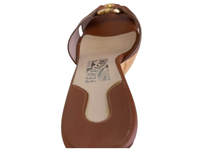 Sandali con zeppa in pelle Salvatore Ferragamo Marrone - vista 8
