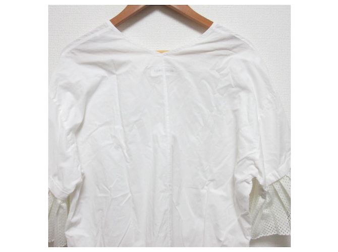 Autre Marque Muveil V-Ausschnitt Kleid mit Glockenärmeln Weiß - Ansicht 4