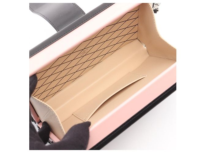 Borsa a Spalla Petite Malle Monogram in Pelle Louis Vuitton Rosa Multicolore - vista 3