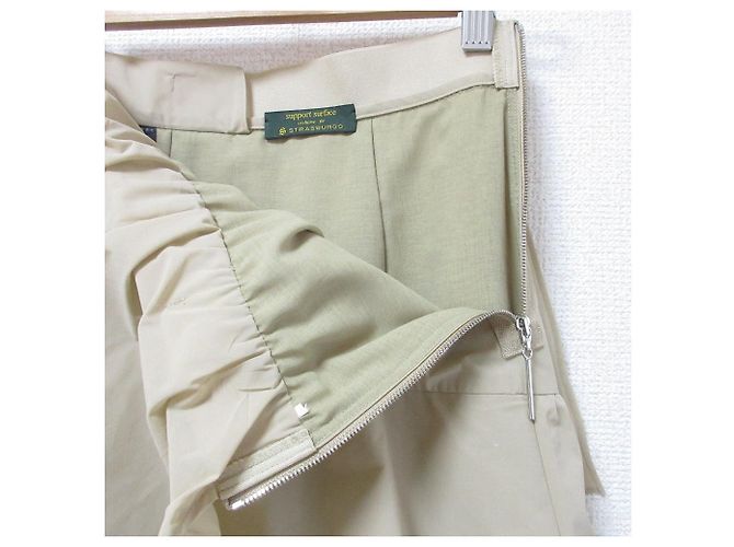 Autre Marque falda larga en capas STRASBURGO Limited Beige - vista 4