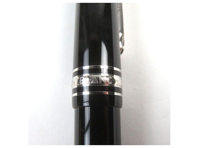 Pluma Montblanc Meisterstück 145 Pix Clásica Chopin 14K Negro - vista 8
