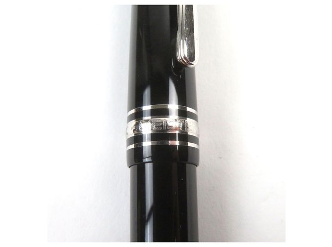 Pluma Montblanc Meisterstück 145 Pix Clásica Chopin 14K Negro - vista 9