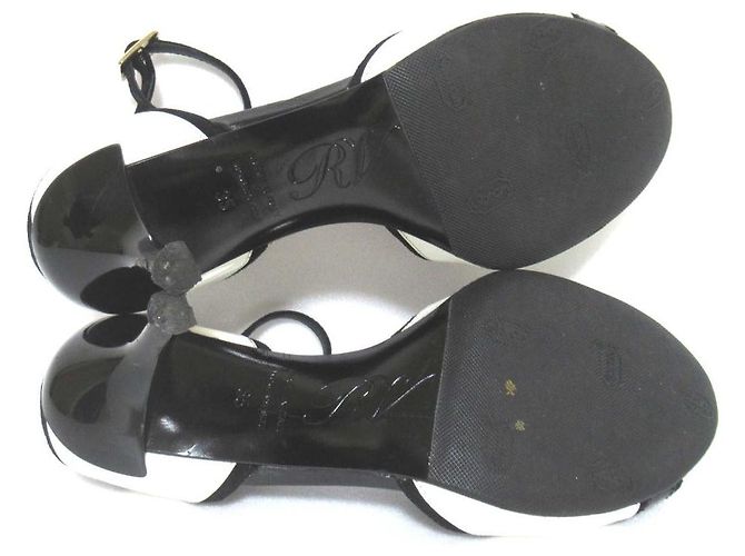 Sandali con tacco alto Roger Vivier Nero Bianco - vista 13