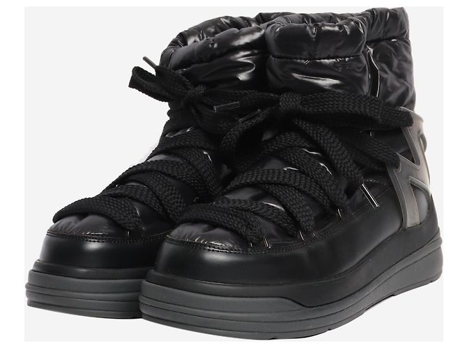 Moncler Schwarze Winterstiefel mit Schnürung - Größe EU 39 (UK 6) - Ansicht 2
