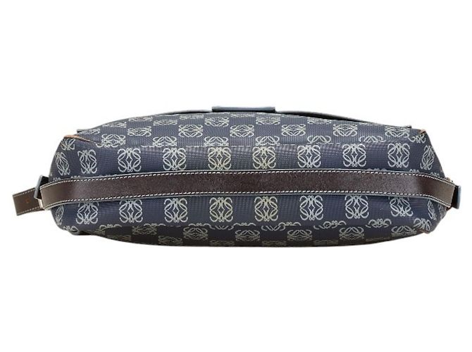 Borsa a tracolla Loewe Anagram Marrone Blu navy - vista 3