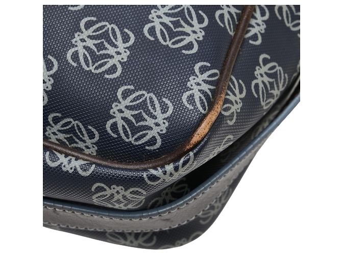 Borsa a tracolla Loewe Anagram Marrone Blu navy - vista 4
