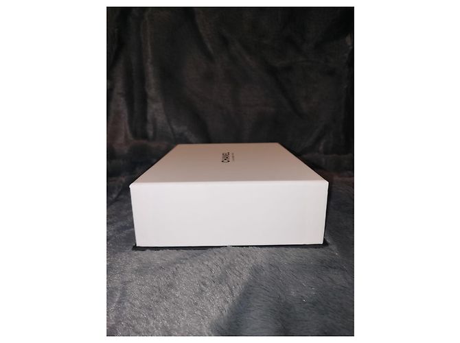 White and black empty box for mini Chanel bag - view 5