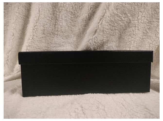 Black empty shoe box Chanel with tissue paper - view 8
