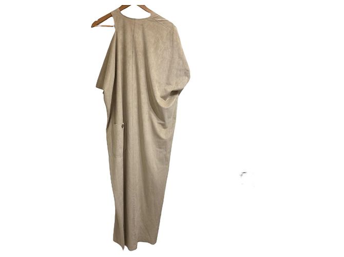 Autre Marque Vestido Maxi Asimétrico AERON Beige - vista 2
