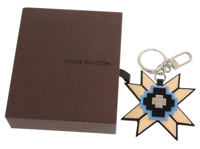 Portachiavi Louis Vuitton MP1646 Nero Argento Beige - vista 2