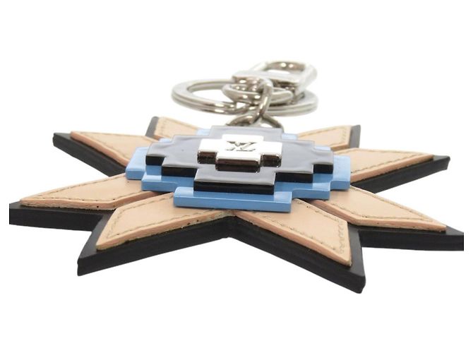 Portachiavi Louis Vuitton MP1646 Nero Argento Beige - vista 4
