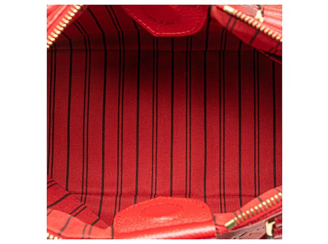 Borsa Mazarine PM in Monogram Empreinte Louis Vuitton Rosso Fuschia - vista 8