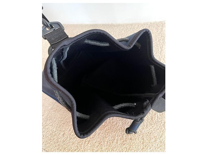 Autre Marque Borsa a spalla in neoprene blu marino con finitura nera Nero Blu navy - vista 5