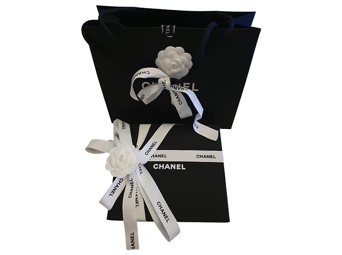 Coco Crush Collana di perle vintage Chanel 5CC con cristalli Silver hardware - vista 17