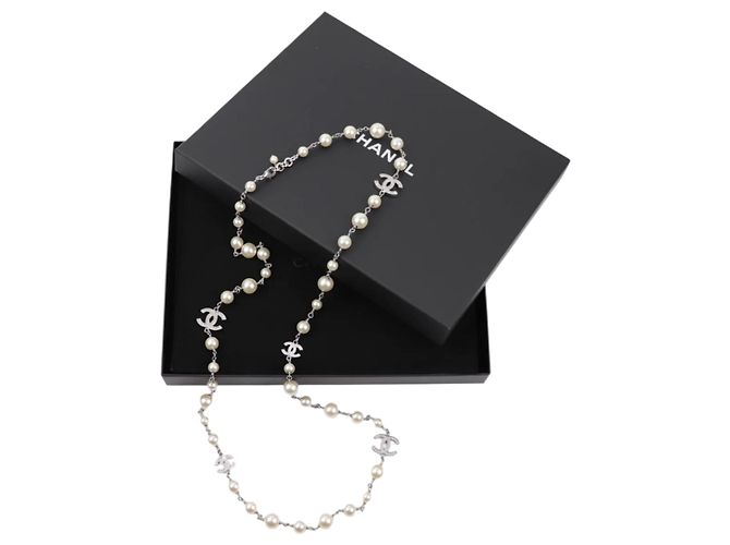 Coco Crush Collana di perle vintage Chanel 5CC con cristalli Silver hardware - vista 8