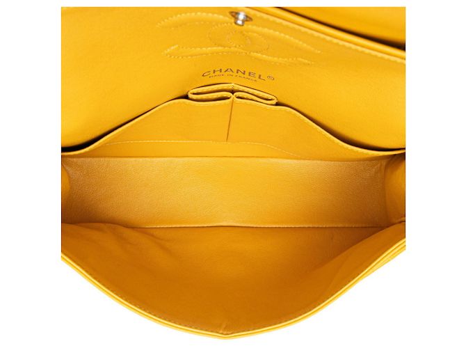 Borsa a Spalla Chanel Matelassé Coco Mark Double Flap con Catena Argento Giallo - vista 6