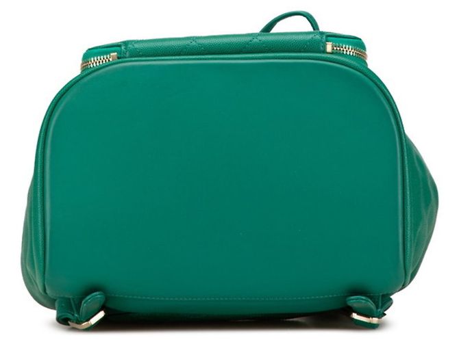 Zaino Chanel Matelassé Coco Mark in pelle caviar verde - vista 3