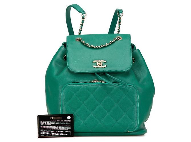 Zaino Chanel Matelassé Coco Mark in pelle caviar verde - vista 7