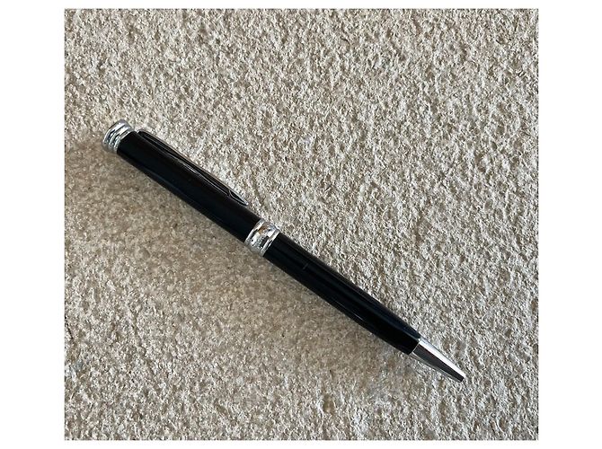 Autre Marque Bolígrafo negro y acero Maurice LACROIX "coleccionista" Plata - vista 3