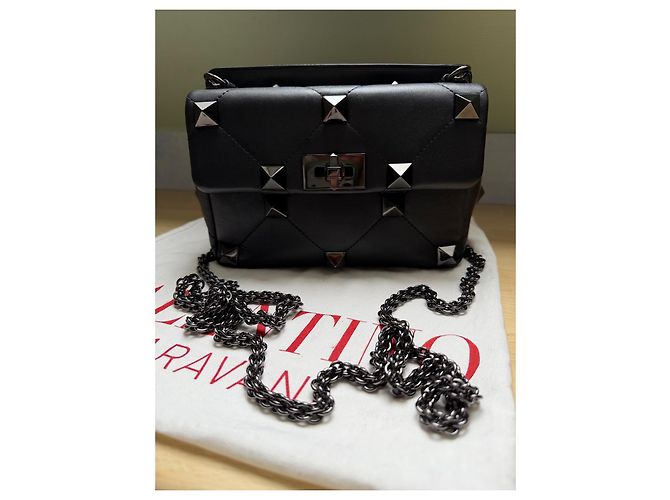 Borsa Valentino Garavani Roman Stud Nera in pelle d'agnello Nero - vista 11
