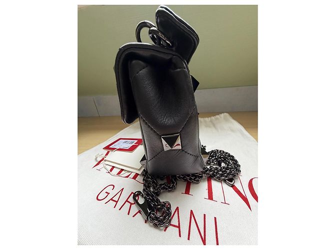 Borsa Valentino Garavani Roman Stud Nera in pelle d'agnello Nero - vista 6