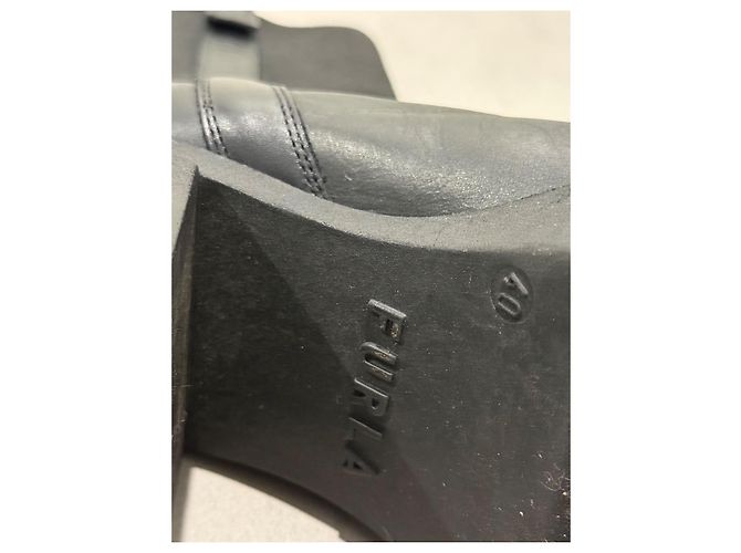 Furla Botas de tacón bloque de 95 mm con relieve Negro - vista 5