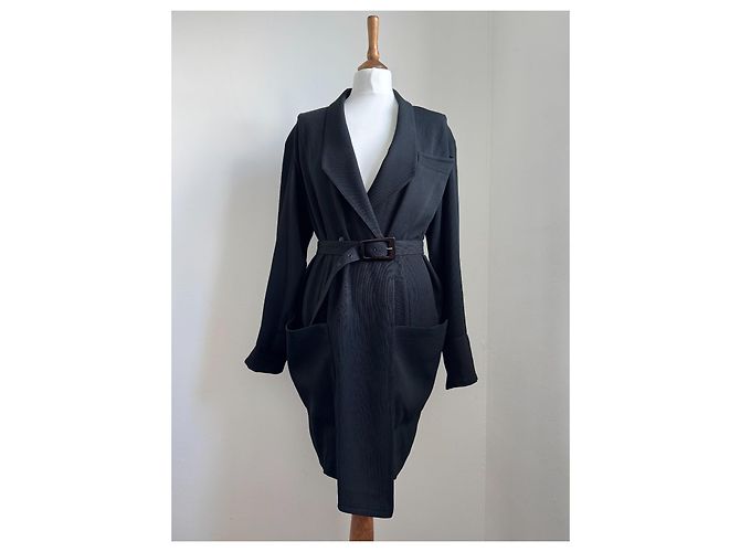 Vestido negro con cinturón Thierry Mugler - vista 17