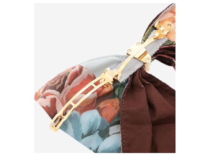 Bow Prada Haarspange mit hellblauem Blumenbogen - Ansicht 3