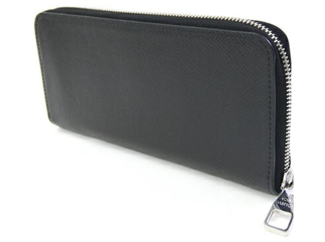 Louis Vuitton Taiga Zippy Wallet Black - view 2