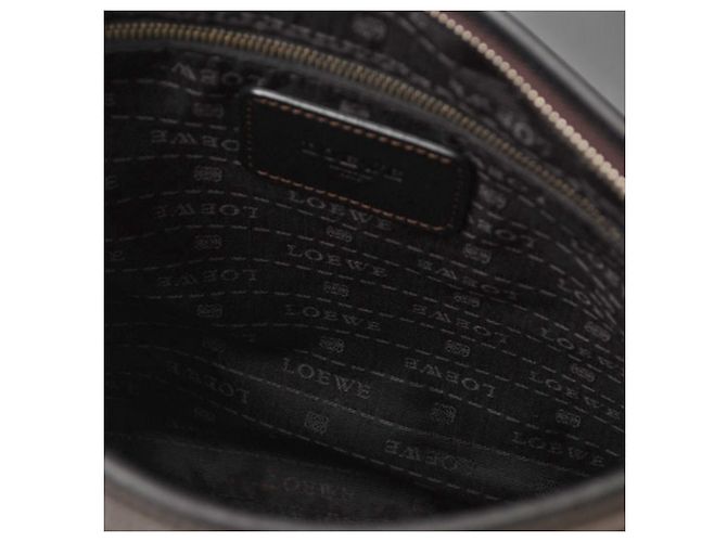 Borsa a Spalla Loewe Anagram in Marrone Scuro - vista 11