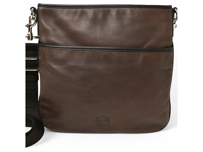 Borsa a Spalla Loewe Anagram in Marrone Scuro - vista 2