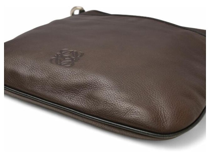 Borsa a Spalla Loewe Anagram in Marrone Scuro - vista 6
