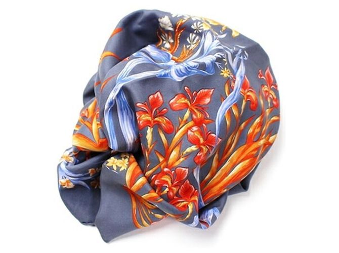 Hermès Seidenschal - Design Blühendes Pferd Braun Blau Orange - Ansicht 9