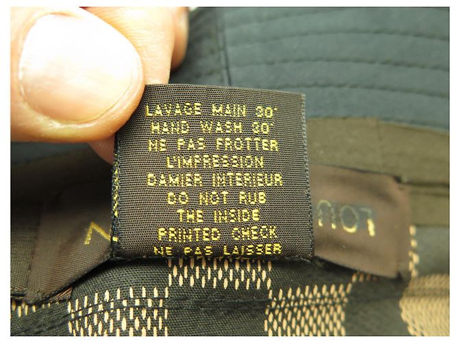 NEUER LOUIS VUITTON HUT GRÖSSE 60 AUS SCHWARZEM BAUMWOLL MIT DAMIER-INNENFUTTER - Ansicht 16