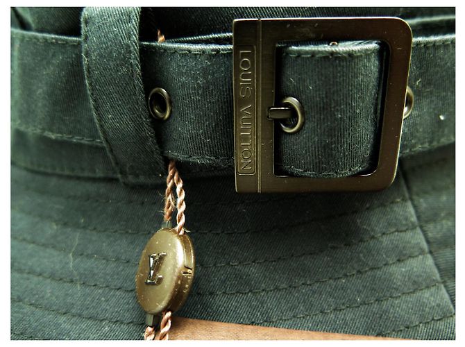 NEUER LOUIS VUITTON HUT GRÖSSE 60 AUS SCHWARZEM BAUMWOLL MIT DAMIER-INNENFUTTER - Ansicht 5