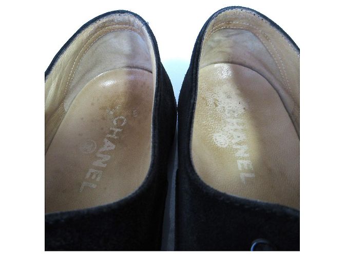 Timeless Scarpe flat in suede con lacci Chanel Coco Mark Nero - vista 14