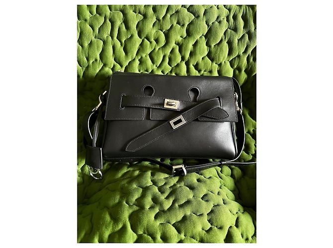 Balenciaga BORSA MESSENGER NERA PICCOLA CON ZIP BEL AIR PER UOMO Nero - vista 6