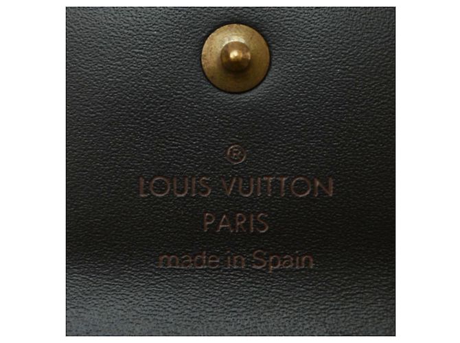 Louis Vuitton Vintage Keycase in Brown Utah Leather - view 5