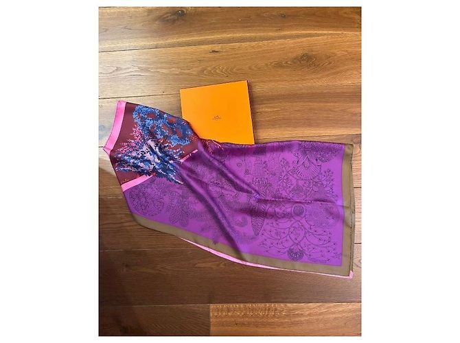 Foulard in seta Hermès 90 x 90 Multicolore - vista 9