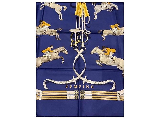 Foulard in seta 90 x 90 Hermès Blu navy - vista 4