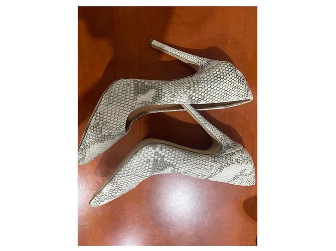 Kurt Geiger Pumps aus Schlangenleder Beige 9 cm Absatz - Ansicht 2