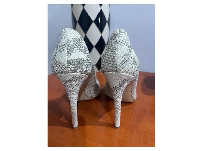 Kurt Geiger Pumps aus Schlangenleder Beige 9 cm Absatz - Ansicht 4