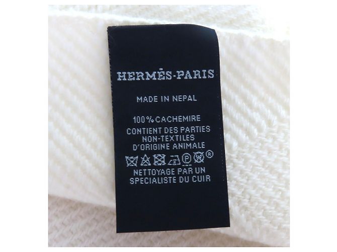 Sciarpa in cashmere Chevron Zoom di Hermès Crudo - vista 7