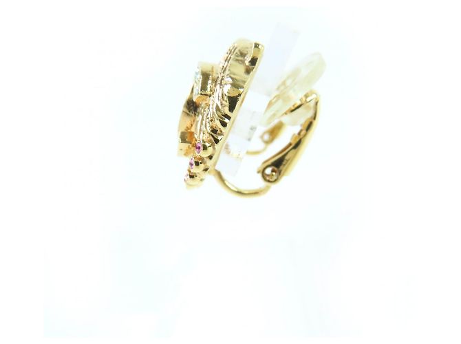 Orecchini Chanel G23C design a conchiglia con marchio Coco in strass - vista 3