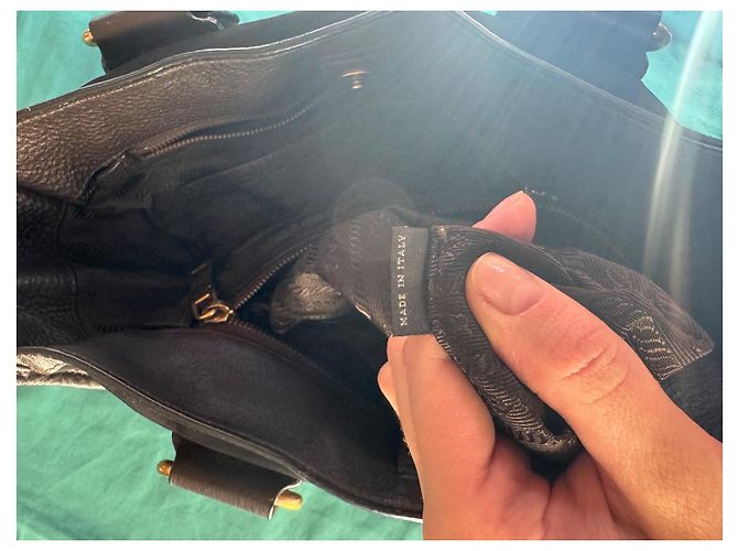 Borsa tote Prada nera in poliammide Nero - vista 13